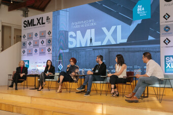 Mesa-redonda da 4ª edição do SMLXL - Arquitetura em Todas as Escalas, no Nau Live Spaces - Créditos Lisa Roos